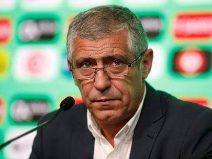 El seleccionador de Portugal, Fernando Santos, este jueves en una rueda de prensa en Lisboa.