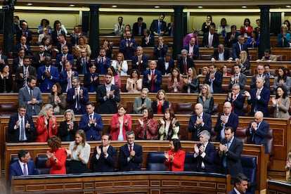 La bancada socialista en el pleno de este miércoles.