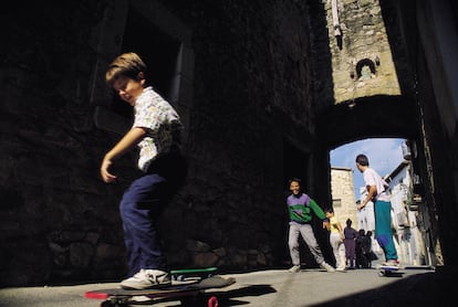 Todas las actividades de verano al aire libre son recomendables, según la psicóloga Silvia Álava.