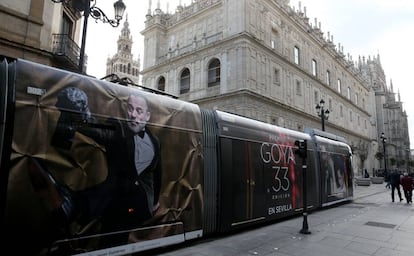 Imágenes promocionales de los Goya, en el centro de Sevilla, el viernes 1 de febrero, día previo a la gala.