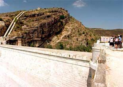 La presa del Pontón de la Oliva.