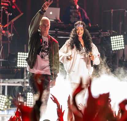 Eminem y Rihanna en los MTV Movie Awards de 2014 en Los Ángeles.