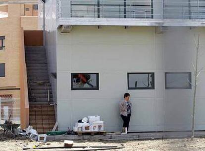 El Centro de Salud del Ensanche de Vallecas, donde aún prosiguen las obras.