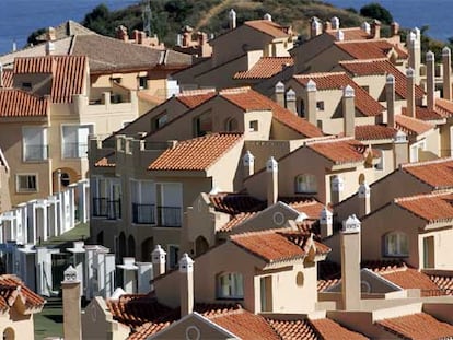 Imagen de viviendas construidas en Calahonda, en Mijas (Málaga).