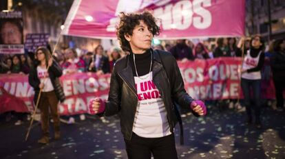 Marta Dillon em uma das marchas do 'Ni Una Menos'.