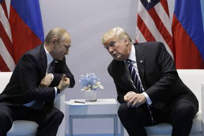 Putin y Trump, en la cumbre del G20 en Hamburgo en julio de 2017