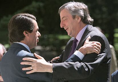 Aznar, con el presidente argentino, Néstor Kirchner, en uno de sus viajes a España.