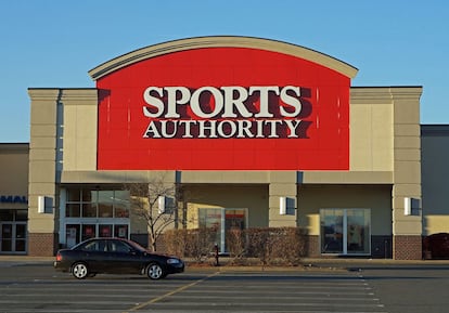 Establecimiento de Sports Authority en Danvers (Massachusetts).