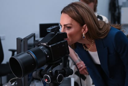 Kate Middleton, el 10 de junio de 2025, durante su visita al museo V&A East Storehouse, en Londres (Inglaterra).