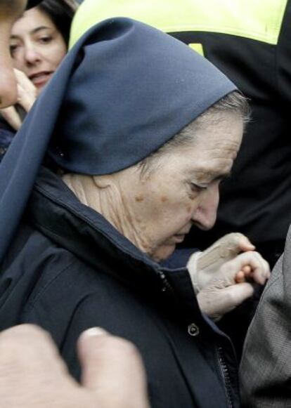 La monja sor María Gómez Valbuena el pasado 12 de abril cuando acudió a declarar ante el juez como imputada por un caso de robo de bebés.