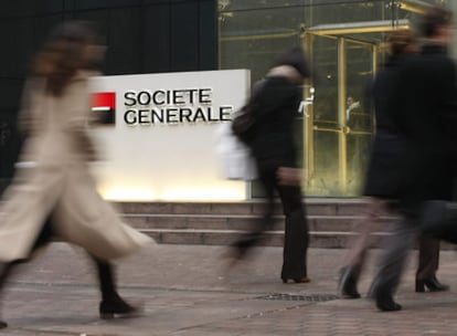 Société Générale acusa a uno de sus 'broker' de cometer un fraude que le ha costado unos 4.900 millones de euros