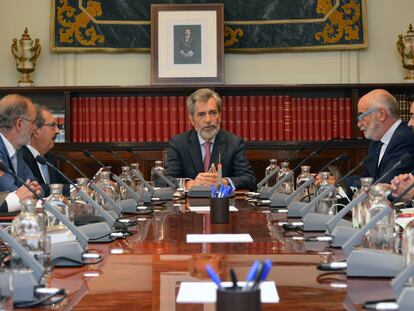 El presidente del Poder Judicial, Carlos Lesmes, presidía el día 8 el pleno extraordinario de la institución.