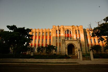 Hospital Municipal de Maternidad, La Habana.