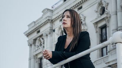 Dolores Redondo fotografiada en Bilbao, el escenario principal de su nueva novela.