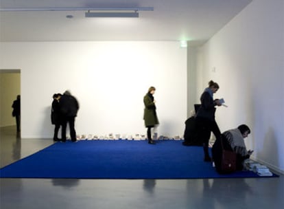 <i>Tapis de lecture</i> (2007), de Dominique Gonzalez-Foerster, en la exposición <i>Expodrome, </i>el año pasado en París.
