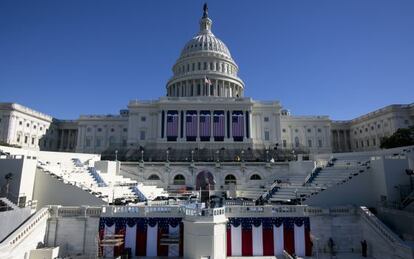 El escenario de la ceremonia de investidura, en el Capitolio.