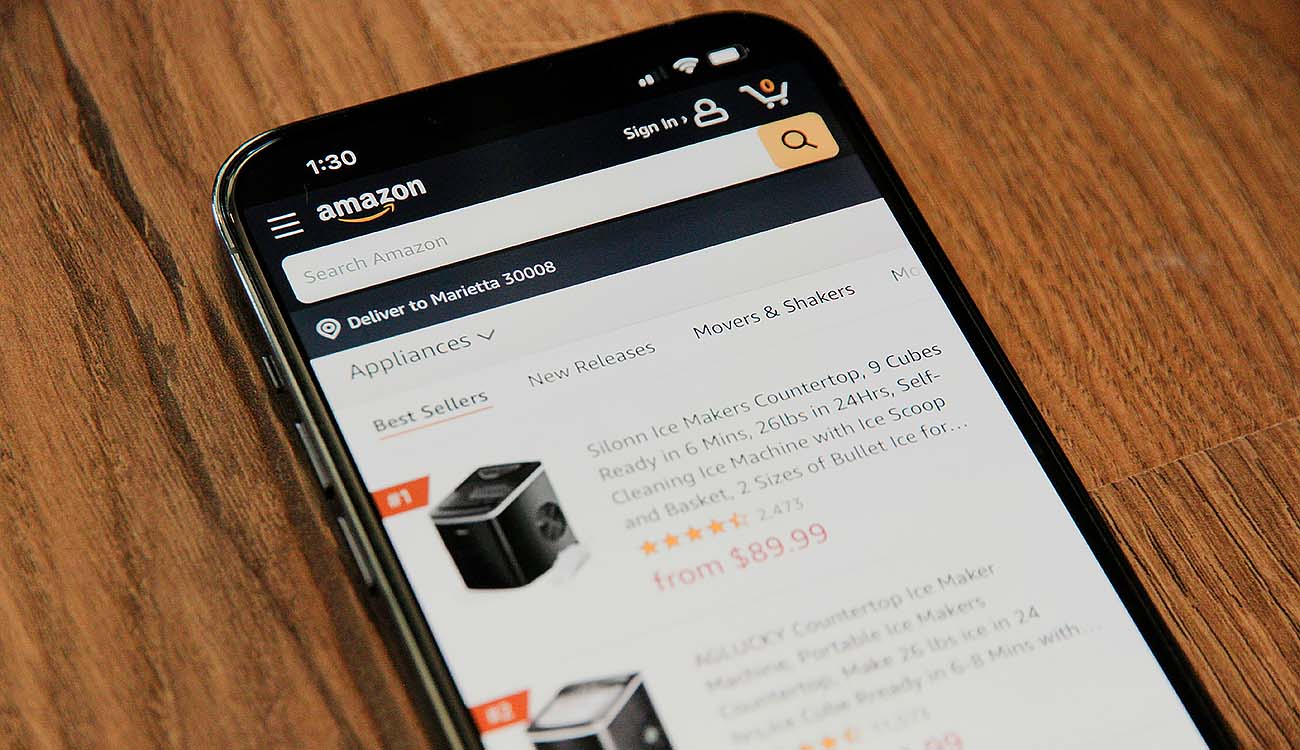Móvil con la aplicación de Amazon