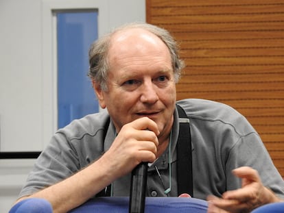 El profesor Jorge Stolfi, durante una charla en un taller sobre matemáticas en Sao Paulo (Brasil), en 2018.