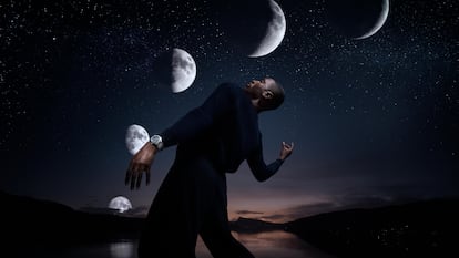 El movimiento de la luna y los astros late de manera renovada en la nueva generación de relojes Royal Oak de Audemars Piguet.