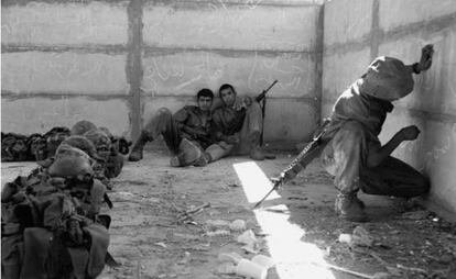 'Sin título' (Rastreadores n. 57), Palestina / Israel, 2005. Lakhich Army Base, Beit Gubrin