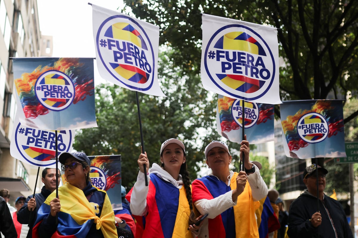 Así fueron las marchas en contra de Gustavo Petro | EL PAÍS América ...