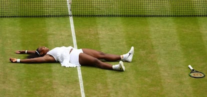 Serena celebra el triunfo frente a Kerber.