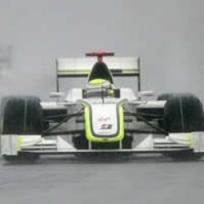 El piloto británico Jenson Button (Brawn GP) se impuso en un Gran Premio de Malasia