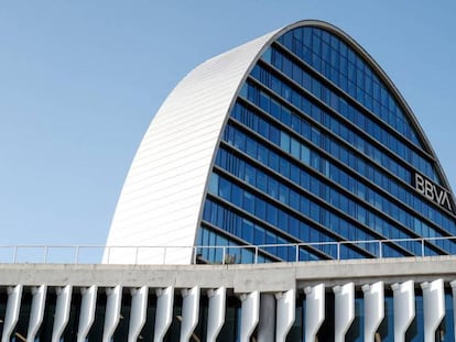 BBVA cambia de auditor: EY sustituye a KPMG