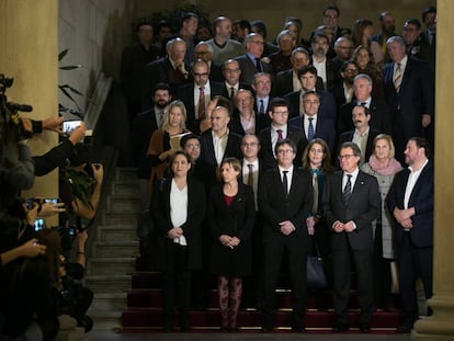 Ada Colau, Carme Forcadell, Carles Puigdemont, Artur Mas i Oriol Junqueras.