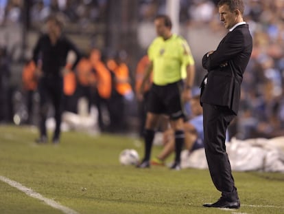 Rodolfo Arruabarrena, el pasado domingo, en el &uacute;ltimo partido en el que dirigi&oacute; a Boca Juniors, en el estadio de Racing de Avellaneda.