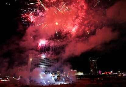 Los fuegos artificiales de la noche anterior a la demolición del antiguo Stardust Resort en 2007. 