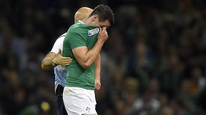 Sexton abandona lesionado el partido entre Irlanda y Francia.