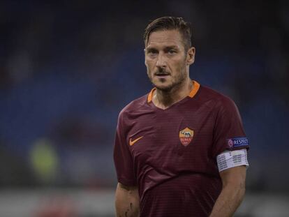 Totti, en un partido con la Roma.