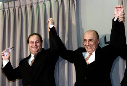 Meirelles, actual ministro de Economía de Brasil, y Goldfajn, nuevo presidente del Banco Central de Brasil, en una foto de archivo, en 2003.