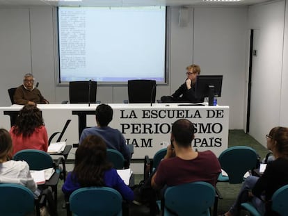 Bastenier, durante una clase de correcci&oacute;n en la Escuela de Periodismo de EL PA&Iacute;S en 2015. 