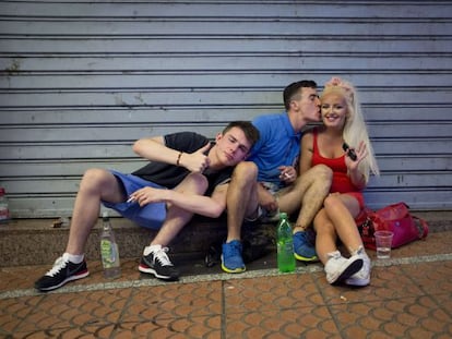 Three British tourists on Magaluf’s Punta Ballena street.