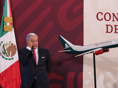 López Obrador en la conferencia de prensa sobre la Aerolínea Mexicana, el 10 de agosto.