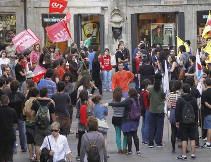 Concentraci&oacute;n en Santiago de apoyo a los desalojados de Ourense 