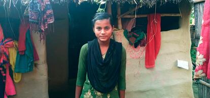 Los padres de Priyanka Kumari Ram, de Nepal (14 años), intentaron casarla con un señor mayor, pero ella se negó. Imagen cedida por Unicef.