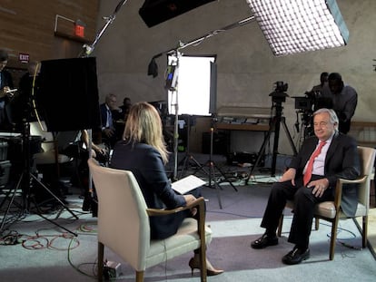 O secretário geral da ONU, António Guterres, durante a entrevista, em Nova York.