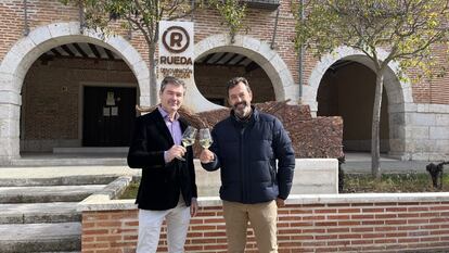 Es la primera vez que el pleno del Consejo Regulador de la DO Rueda elige como presidente a una persona que no representa una de las 12 vocalías del pleno. Lleva más de una década al frente de Bodegas Grupo Yllera.