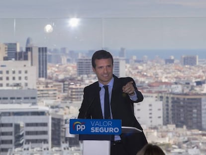 Pablo Casado presenting his electoral program in Barcelona.