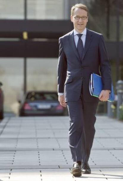 El presidente del Bundesbank, Jens Weidmann, a su llegada a la rueda de prensa para anunciar los resultados del banco central de Alemania en Fráncfort (Alemani) hoy.