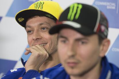 Valentino Rossi y Jorge Lorenzo, en la conferencia de prensa del miércoles.