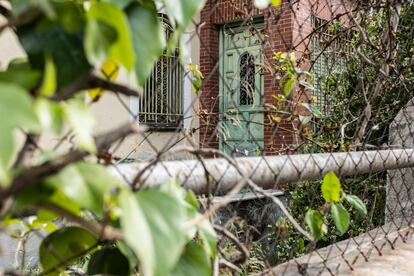 
Entrada a la vivienda que fue de Vicente Aleixandre en la colonia Parque Metropolitano.
