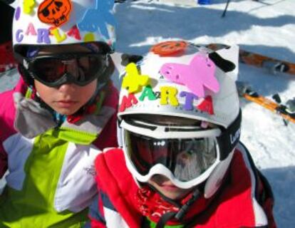 Niños esquiando en Cerler.