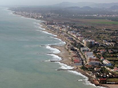 An aerial view of Nules, Monocofrar and Xilxes in Valencia, which could benefit from changes to the Coast Law.