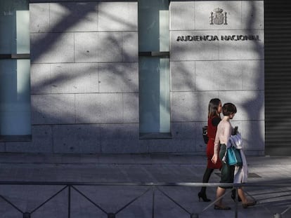 Fachada de la Audiencia Nacional, en la calle de Génova, en Madrid. Luis Sevillano