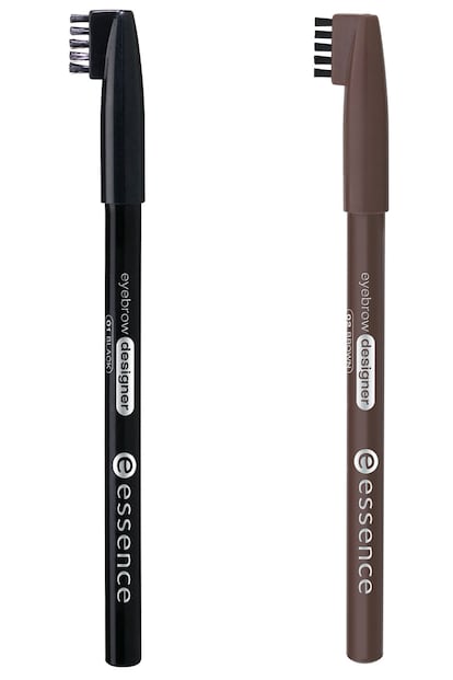 Cepillo diseñador de cejas 2 en 1 de Essence (1,99 euros) con lápiz en dos tonos, negro y marrón.