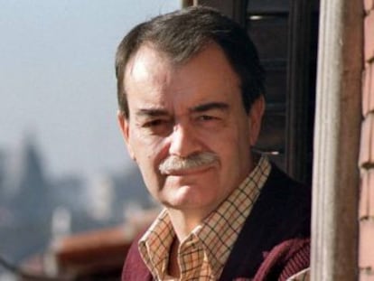 El escritor Miguel Bayón.